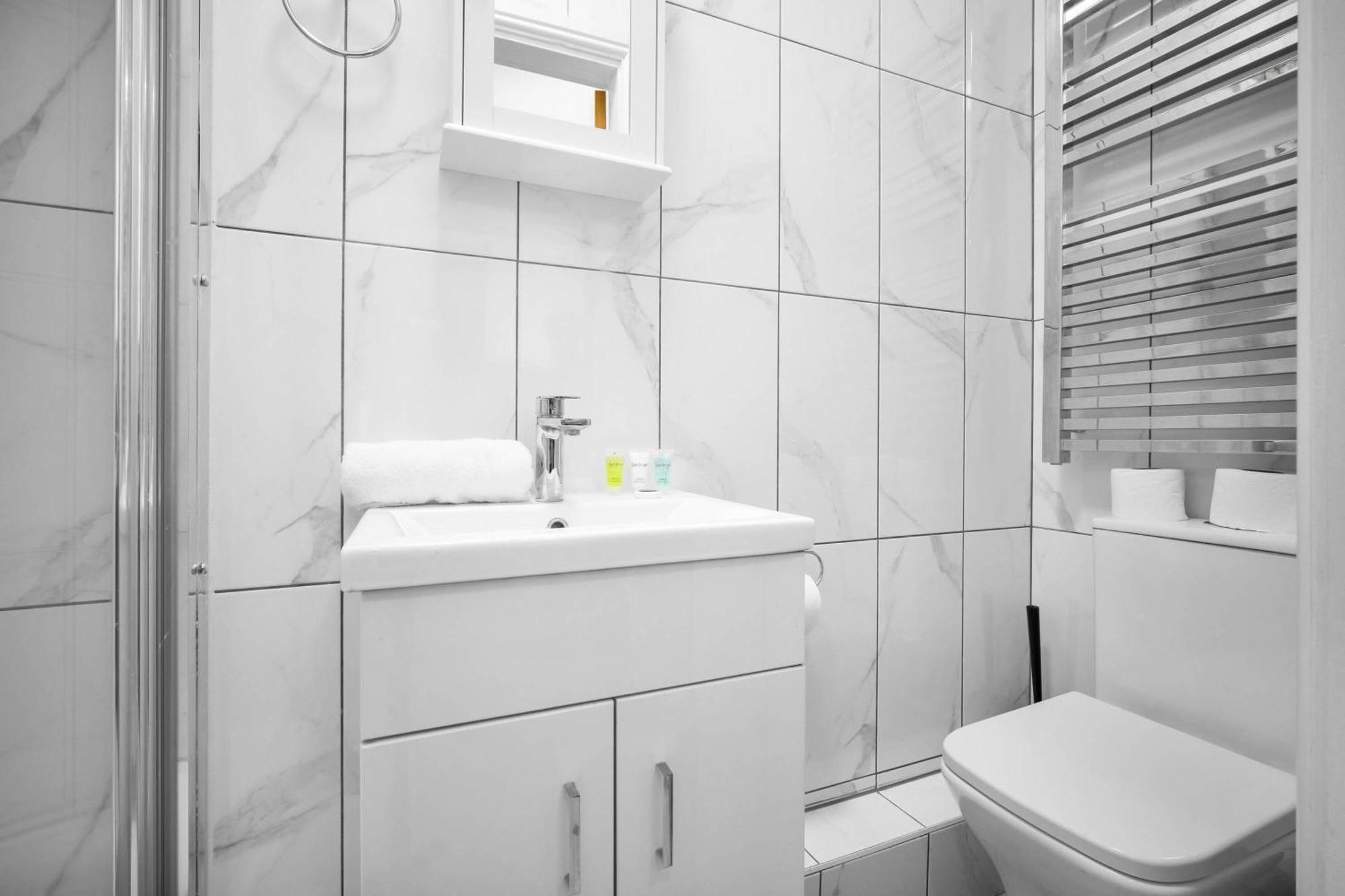 ברמינגהאם Luxury Apartment - Wifi - Smart Tv - Near City Centre - 2Mr חדר תמונה